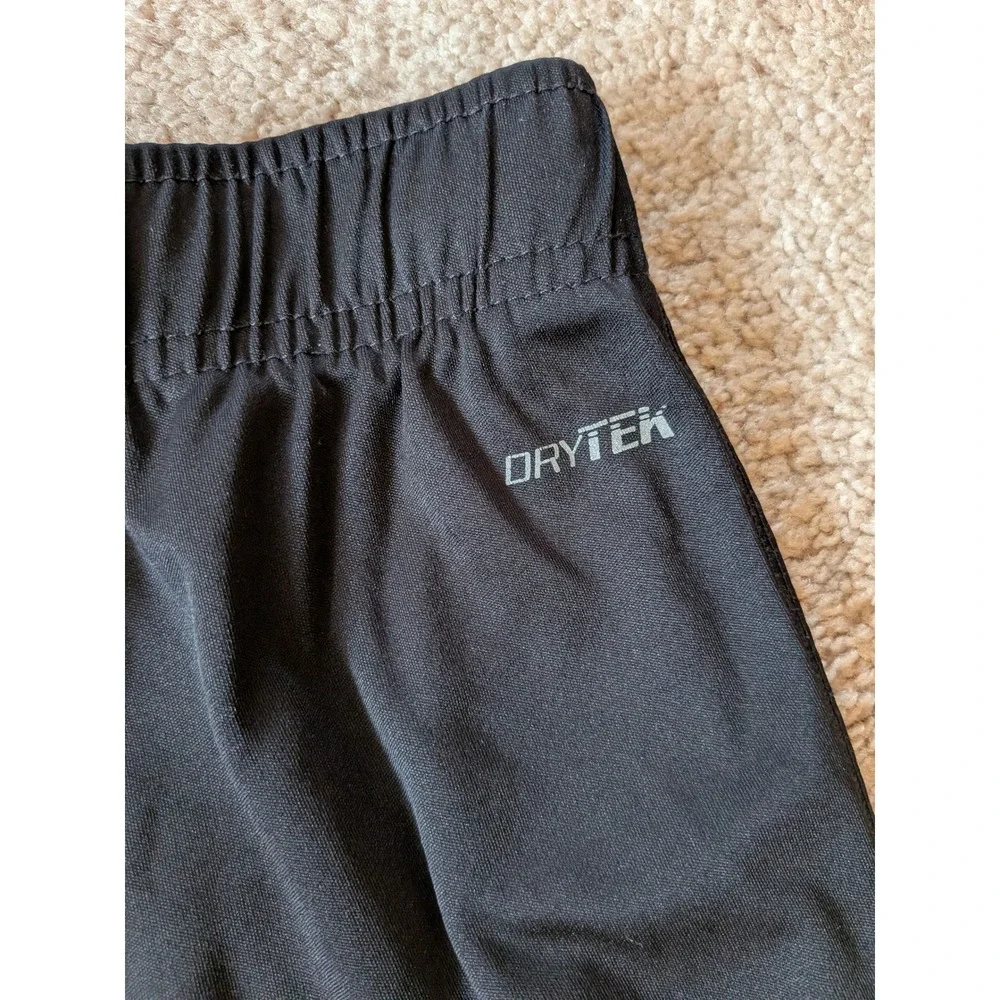 Tek Gear DryTek Black Athletic Shorts Moisture Wicking Mens Size 14/16